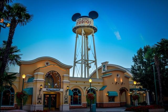 Grand Studio Montevrain - Disneyland Rer A Экстерьер фото