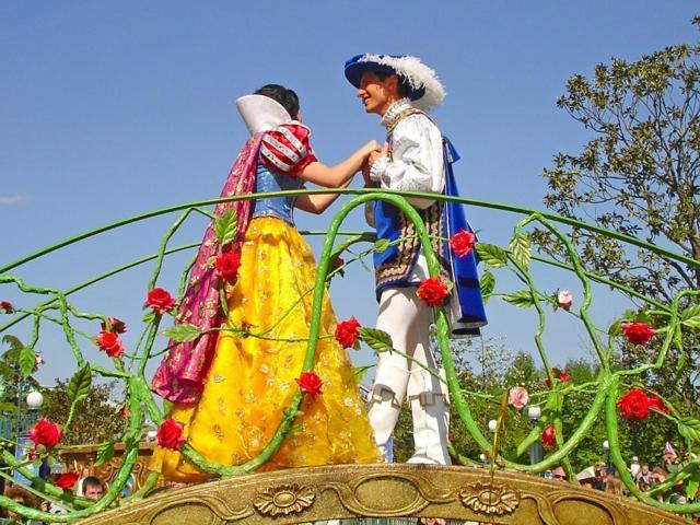 Grand Studio Montevrain - Disneyland Rer A Экстерьер фото