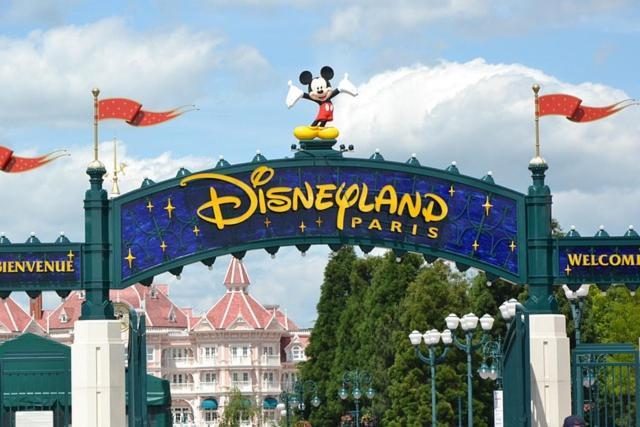 Grand Studio Montevrain - Disneyland Rer A Экстерьер фото