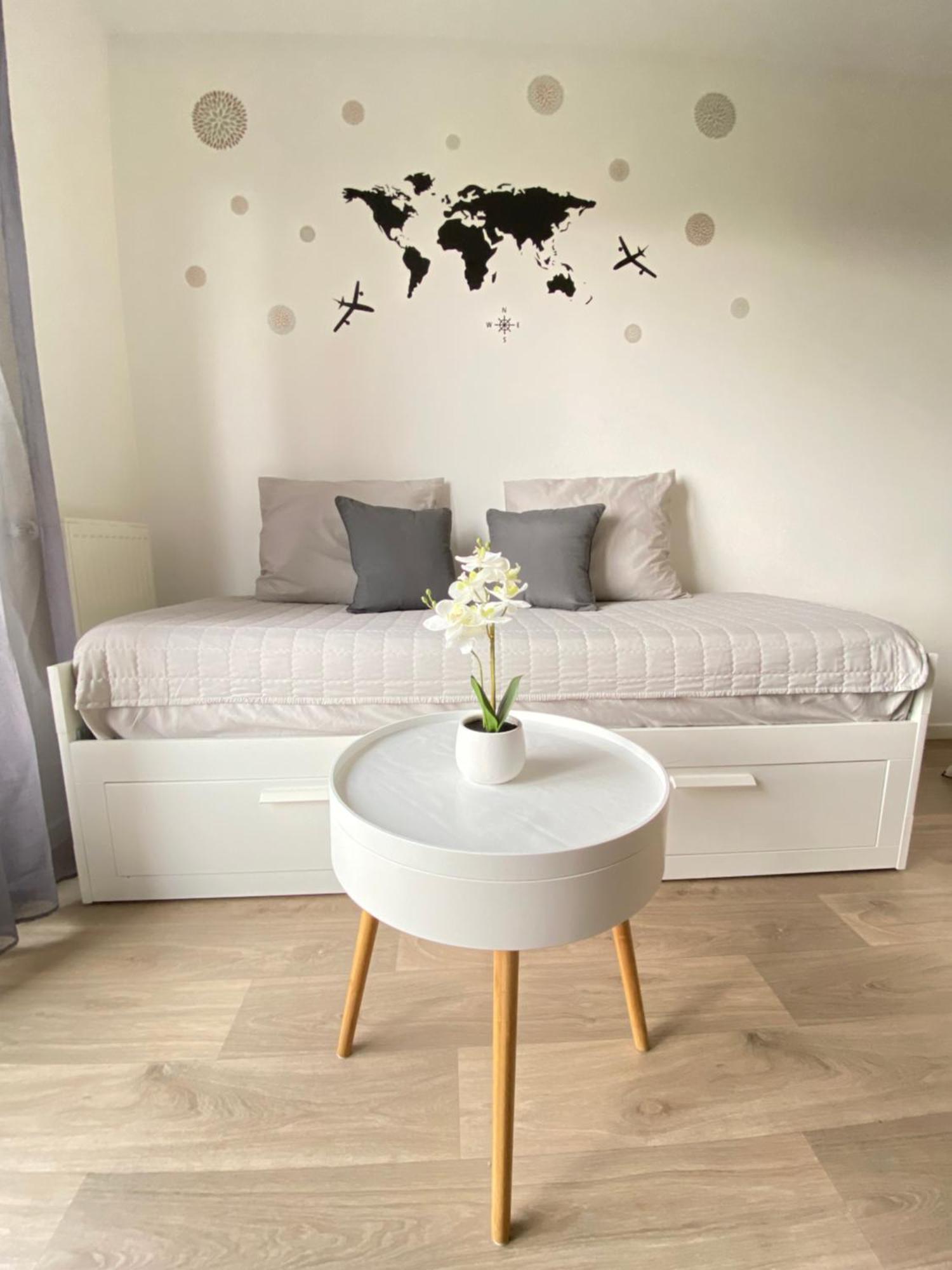 Grand Studio Montevrain - Disneyland Rer A Экстерьер фото